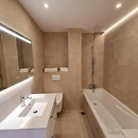 아파트 Superbe 3 Pieces Renove Au Coeur Du Cap D'antibes