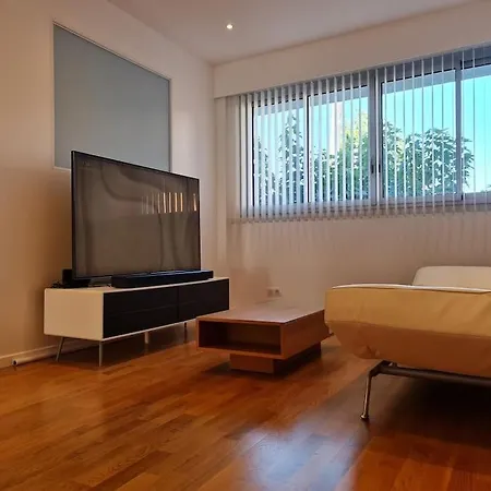 Superbe 3 Pieces Renove Au Coeur Du Cap D'antibes Антіб